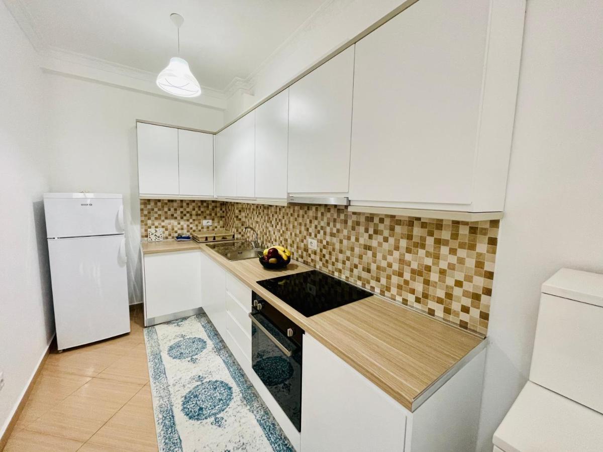 Jico Travel - Bani Apartments Vlore Exterior photo